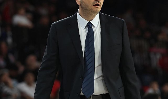 Aliağa Petkimspor'un başantrenörü Özhan Çıvgın oldu