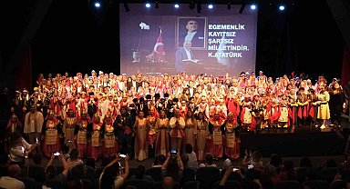 Altınköprü Halk Dansları Topluluğu, yeteneklerini sergiledi