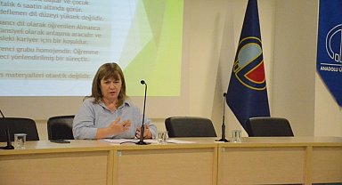 Anadolu Üniversitesi'nde "Çocuklara Erken Yaşta Yabancı Dil Olarak Almancanın Öğretimi" ele alındı