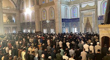 Ankara vatandaşlar Kurban Bayramı namazı için camilere akın etti