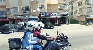 Ankara'da sınava geç kalan öğrencinin imdadına Yunus Polisler yetişti