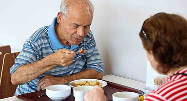 Antalya Büyükşehir Belediyesi Kent Lokantası hizmete girdi