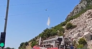 Antalya'da ormanlık alanda çıkan yangın kontrol altına alındı