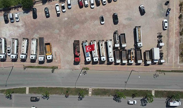 Antalya'da sahte belgelerle tescil edilen 22 araç muhafaza altına alındı