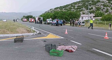 Antalya'da trafik kazası: 1 ölü, 3 yaralı