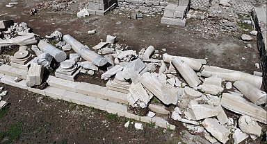 Antik dönemdeki depremin izleri bin 600 yıl sonra siliniyor