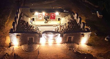 Antik kentteki 2 bin yıllık Odeon'dan piyano sesleri yükseldi