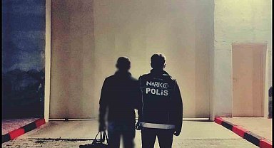 Aranan şahıs polis tarafından yakalandı