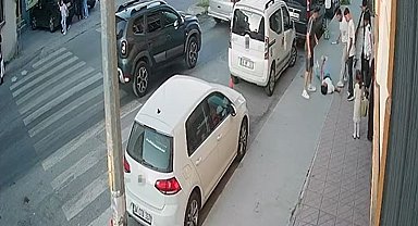 Arnavutköy'de bir gence sokak ortasında sopalı saldırı