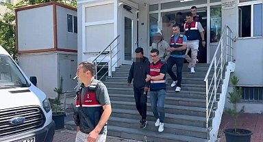 Artvin'de göçmen kaçakçılığı operasyonu: 4 Afgan yakalandı