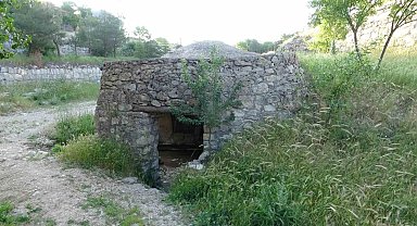 Asırlık Selçuklu çeşmeleri zamana direniyor