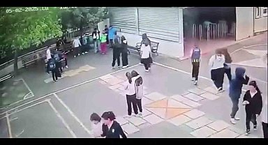 Ataşehir'de camına taş atılmasına sinirlenen kadın, okulun bahçesindeki çocuğa saldırdı