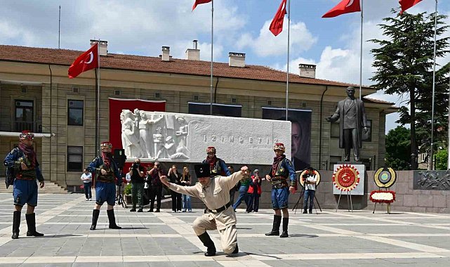Atatürk'ün Eskişehir'e ilk ziyaretinin 105'nci yıl dönümü kutlandı