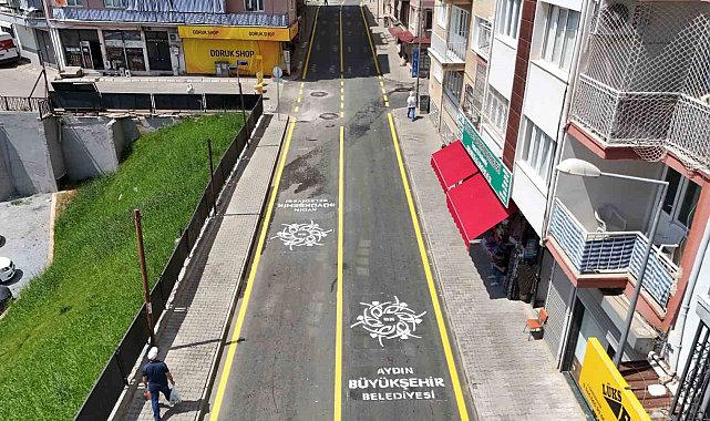 Aydın Büyükşehir Belediyesi'nin yol çalışmaları hız kesmeden sürüyor