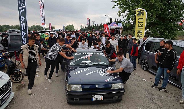 Bafra'da modifiye rüzgarı: 500 araç sergilendi
