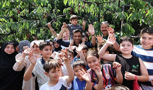 Bağcılar'da Kiraz Festivali coşkusu
