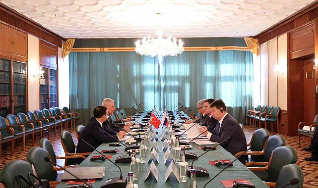 Bakan Bolat, Rusya Başbakan Yardımcısı Novak ile görüştü