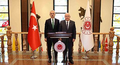 Bakan Güler, Ulaştırma ve Altyapı Bakanı Uraloğlu ile bir araya geldi