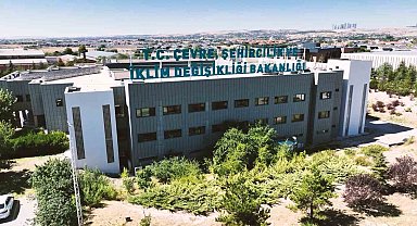 Bakan Kurum: "Hava kirliliğiyle mücadelede taviz vermiyoruz"