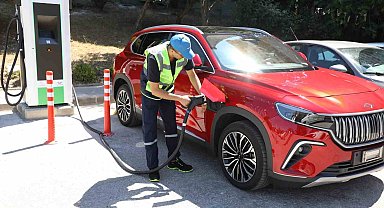 Bakan Uraloğlu: "Elektrikli araç şarj soket sayısı 29 bin 496'ya yükseldi"