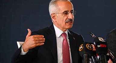 Bakan Uraloğlu: "Ulaştırma ve haberleşme altyapısına 293,5 milyar dolarlık yatırım yapıldı"