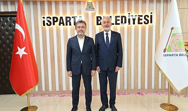 Bakan Yumaklı'dan Isparta'ya tam destek: "Vatandaşın lehine her adımın yanındayız"