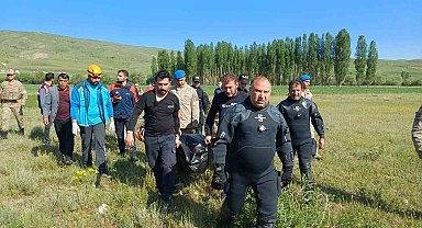 Balık tutmak için girdiği Aras Nehrinde boğularak hayatını kaybetti