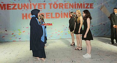 Balıkesir FEKAL'de mezuniyet sevinci