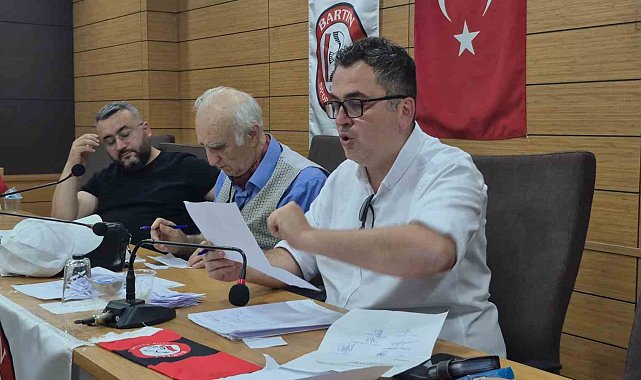 Bartınspor kongresinde gergin anlar yaşandı