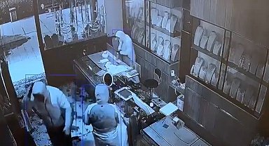 Başakşehir'de film sahnelerini aratmayan hırsızlık