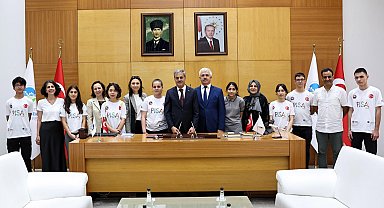 Başkan Alemdar, Figen Sakallıoğlu Anadolu Lisesi heyetini ağırladı