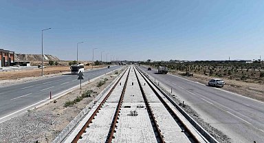 Başkan Altay: "11.1 kilometrelik Şehir Hastanesi-Yeni Sanayi Tramvay Hattının yüzde 30'luk kısmını tamamladık"