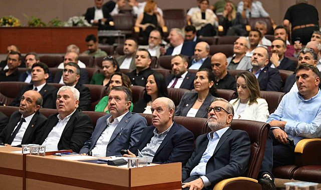 Başkan Burkay: "İş dünyasının önünü açacak projeleri üretmek zorundayız"