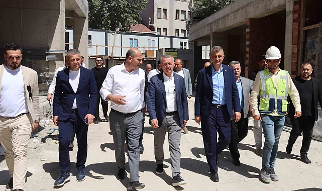 Başkan Büyükakın, Gölcük Kentsel Dönüşüm Projesi'ni inceledi
