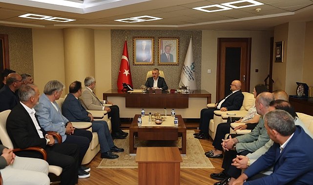 Başkan Büyükakın, güven tazeleyen federasyon başkanı ve yönetimini ağırladı