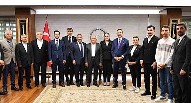Başkan Büyükkılıç: "Başkan Büyükkılıç, Avrupa'daki Kayserilileri misafir etti