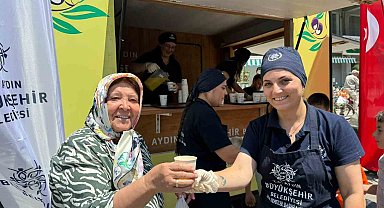 Başkan Çerçioğlu'ndan pazarcı esnafına sıcak günlerde serin destek