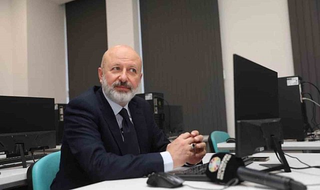 Başkan Çolakbayrakdar: "Kocasinan IQ ile geleceğin Türkiye'sini inşa ediyoruz"