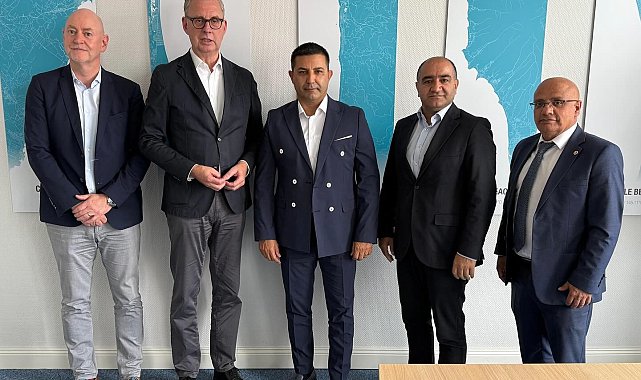 Başkan Günel Berlin'de turizmcilerle bir araya geldi