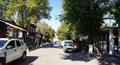 Başkan Hallaç: "Kapalı Çarşı Projesi tüm Kahtalıların ortak hayaliydi"