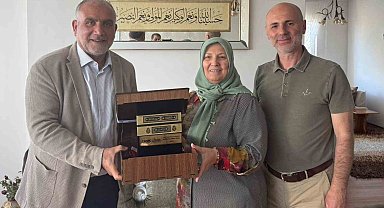 Başkan Sandıkçı, hacıların sevincine ortak oldu