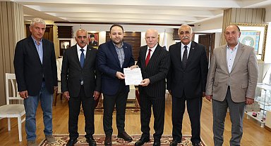 Başkan Sekmen'den Ardahan'a destek