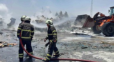 Batman OSB'de meyve suyu fabrikasında yangın paniği