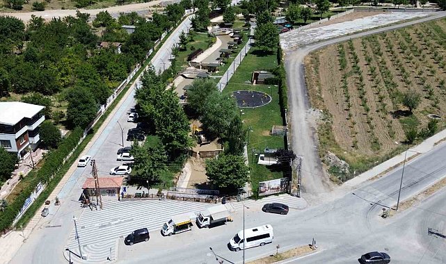 Battalgazi Belediyesi'nden Çınar Park'ta temizlik çalışması