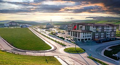 Bayburt Üniversitesinde yeni yönetişim döneminin ilk atamaları gerçekleşti