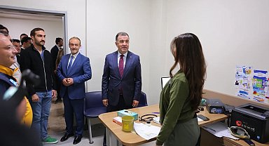 Bayburt'ta sağlık çalışanlarının bayramı kutlandı