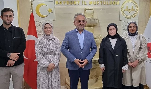 Bayburt'ta umre ödüllü bilgi yarışmasında dereceye giren öğrenciler belli oldu