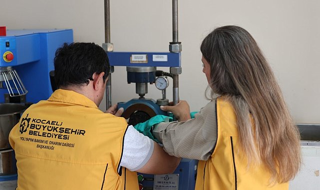 Betonun, asfaltın ve zeminin kalitesi burada ölçülüyor