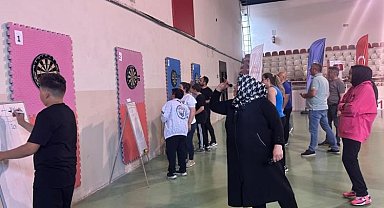 Bilecik'te düzenlenen 'Dart Turnuvası' renkli görüntülere sahne oldu