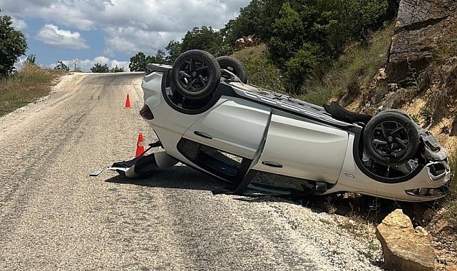 Bilecik'te meydana gelen trafik kazasında 2 kişi yaralandı